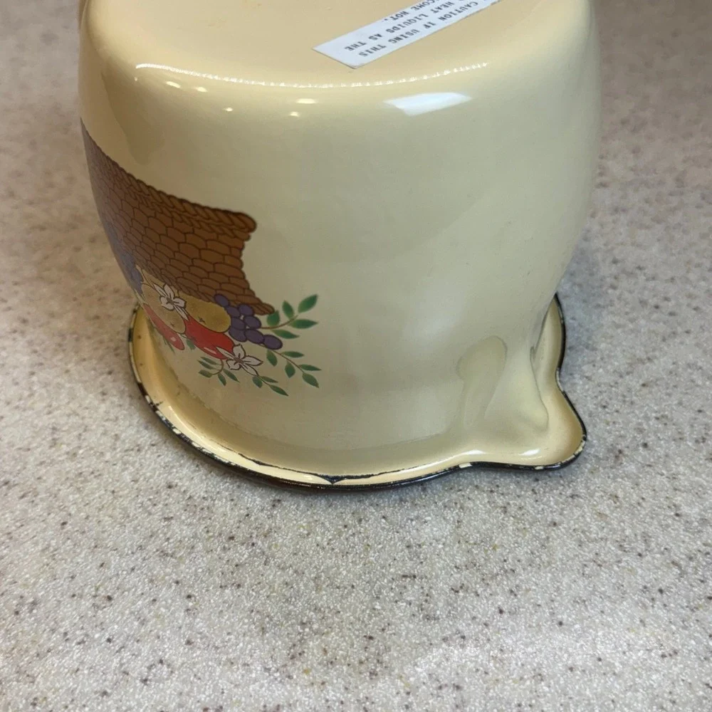 N/A vintage enamelware